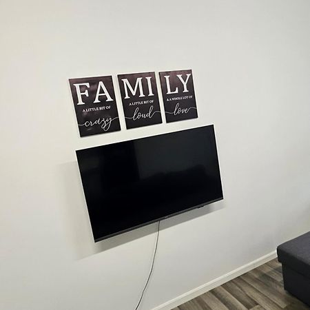 Tromsoapartment Silent Area With Nice View I Have Warm Caravan For Rent Same Place, 4 People מראה חיצוני תמונה