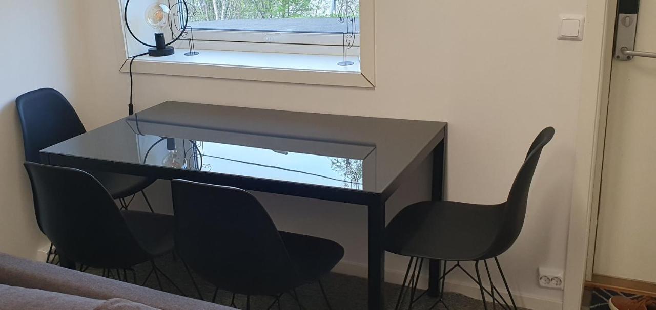 Tromsoapartment Silent Area With Nice View I Have Warm Caravan For Rent Same Place, 4 People מראה חיצוני תמונה