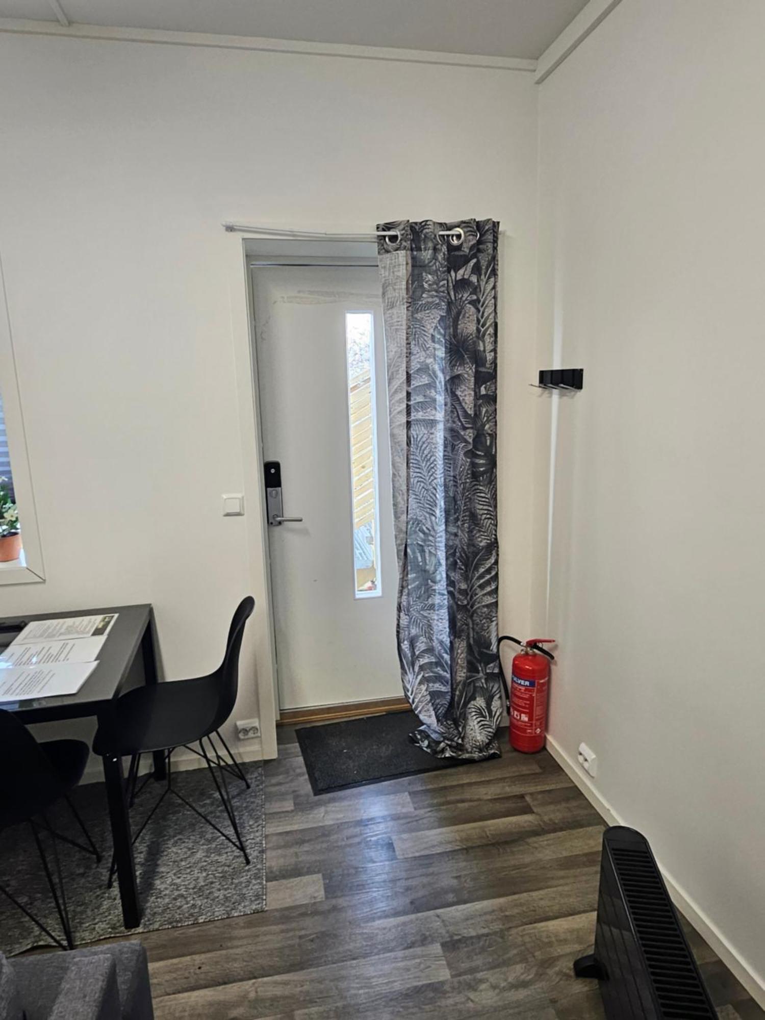 Tromsoapartment Silent Area With Nice View I Have Warm Caravan For Rent Same Place, 4 People מראה חיצוני תמונה